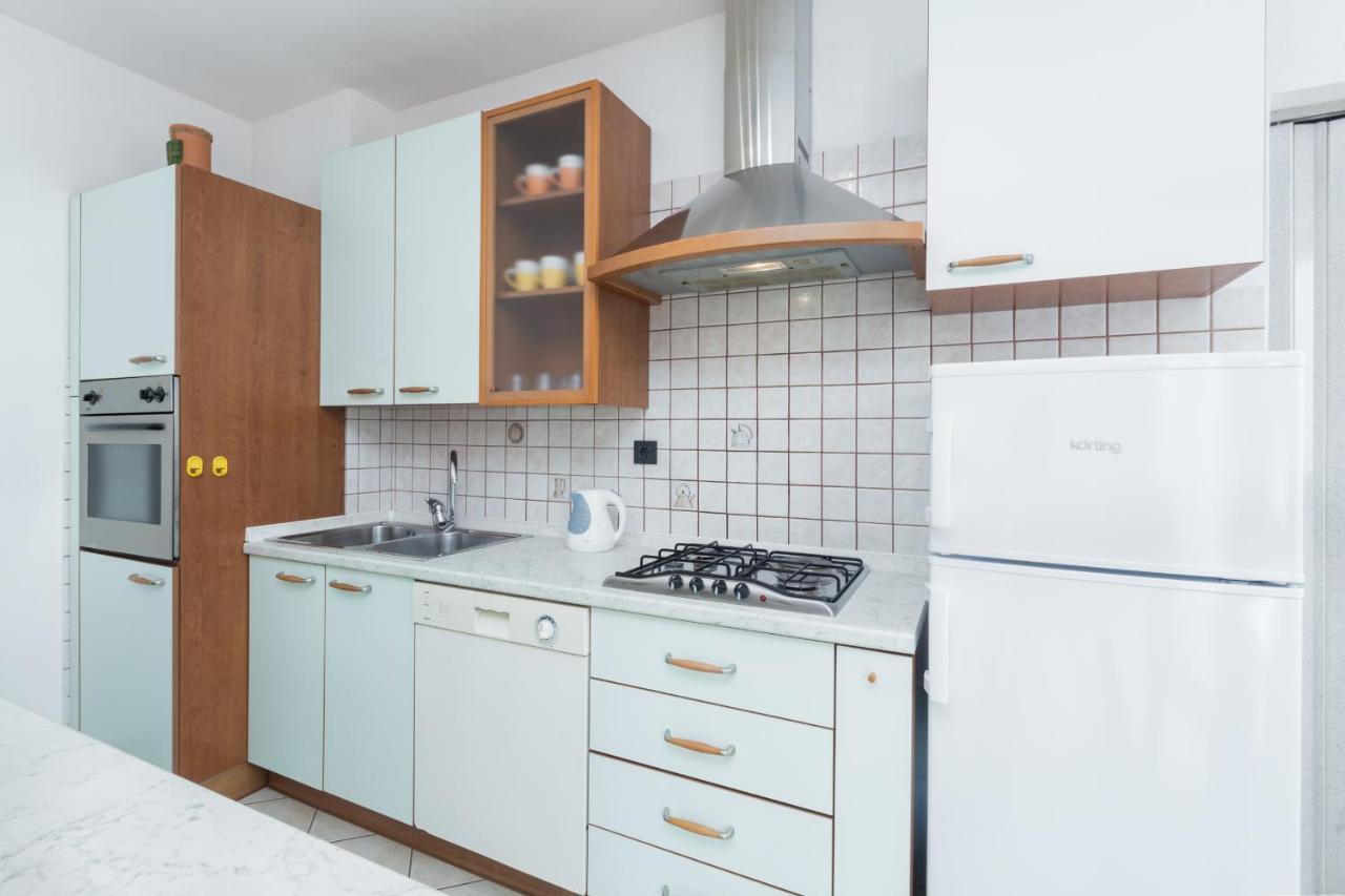 Apartments Emil بولا المظهر الخارجي الصورة