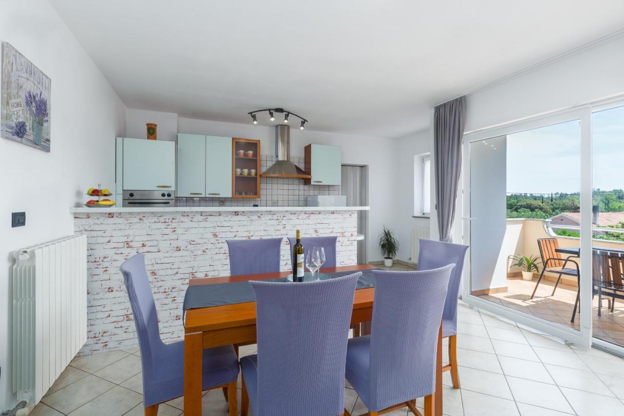 Apartments Emil بولا المظهر الخارجي الصورة