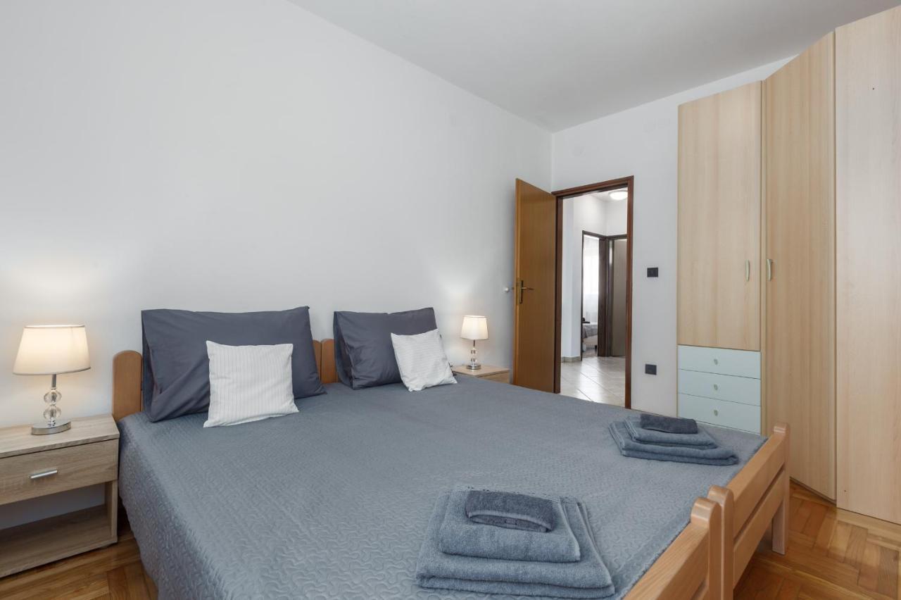 Apartments Emil بولا المظهر الخارجي الصورة
