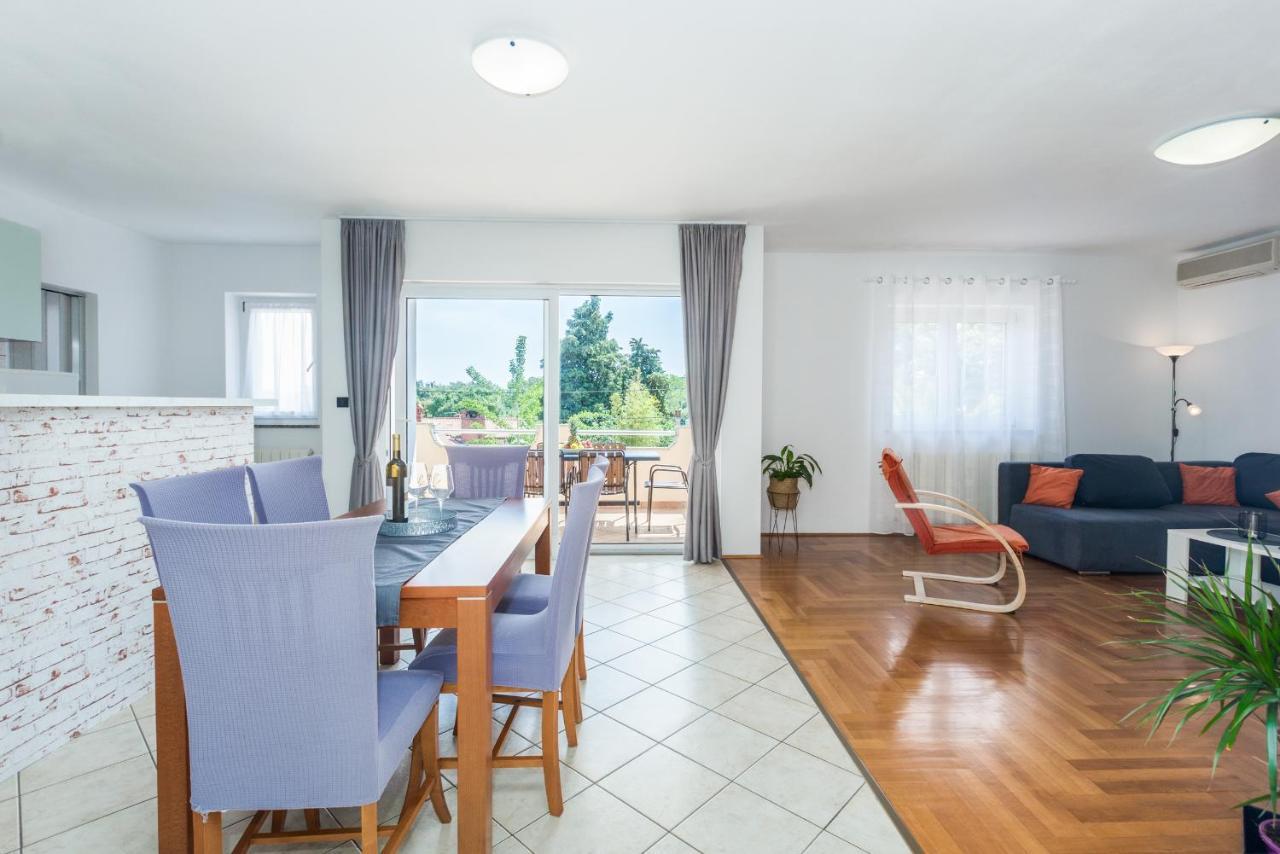 Apartments Emil بولا المظهر الخارجي الصورة