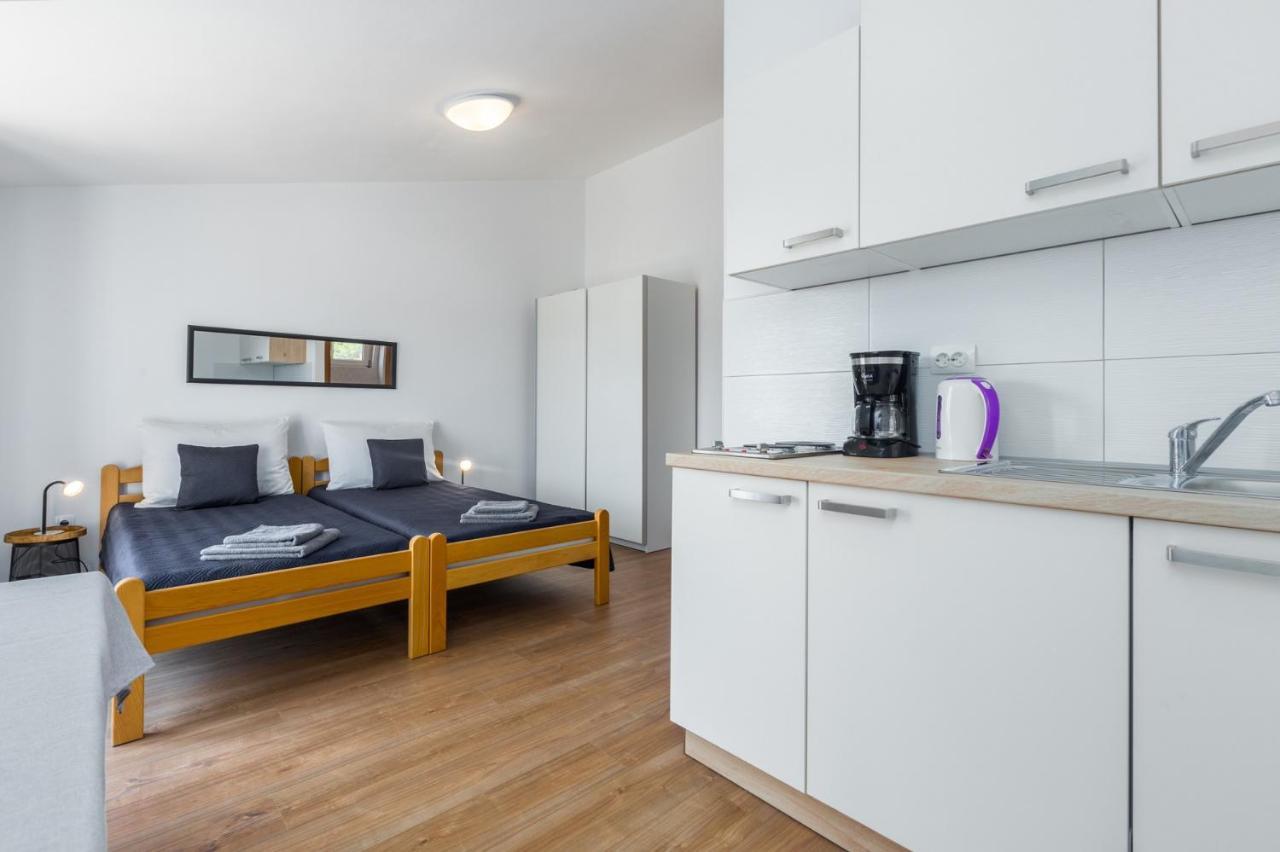 Apartments Emil بولا المظهر الخارجي الصورة