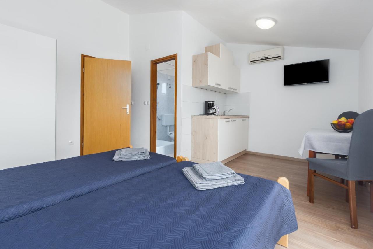 Apartments Emil بولا المظهر الخارجي الصورة