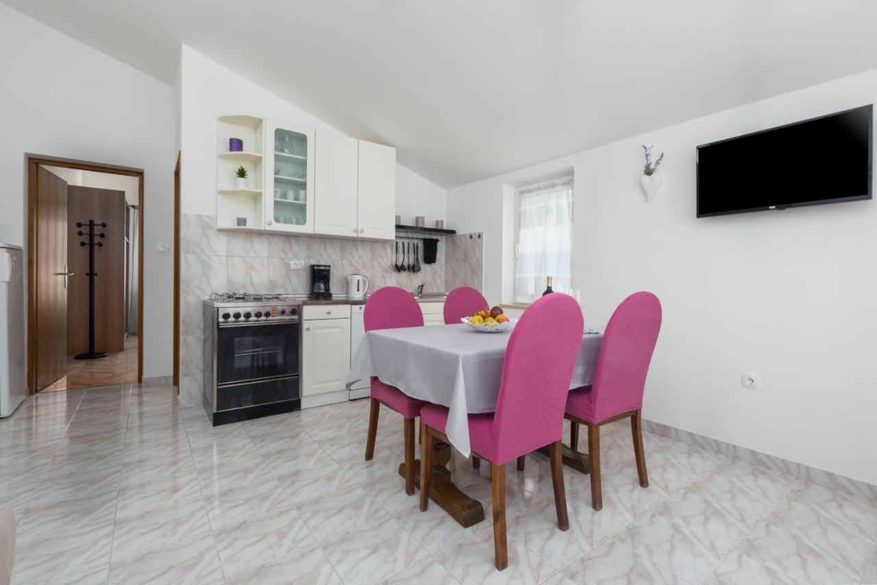 Apartments Emil بولا المظهر الخارجي الصورة
