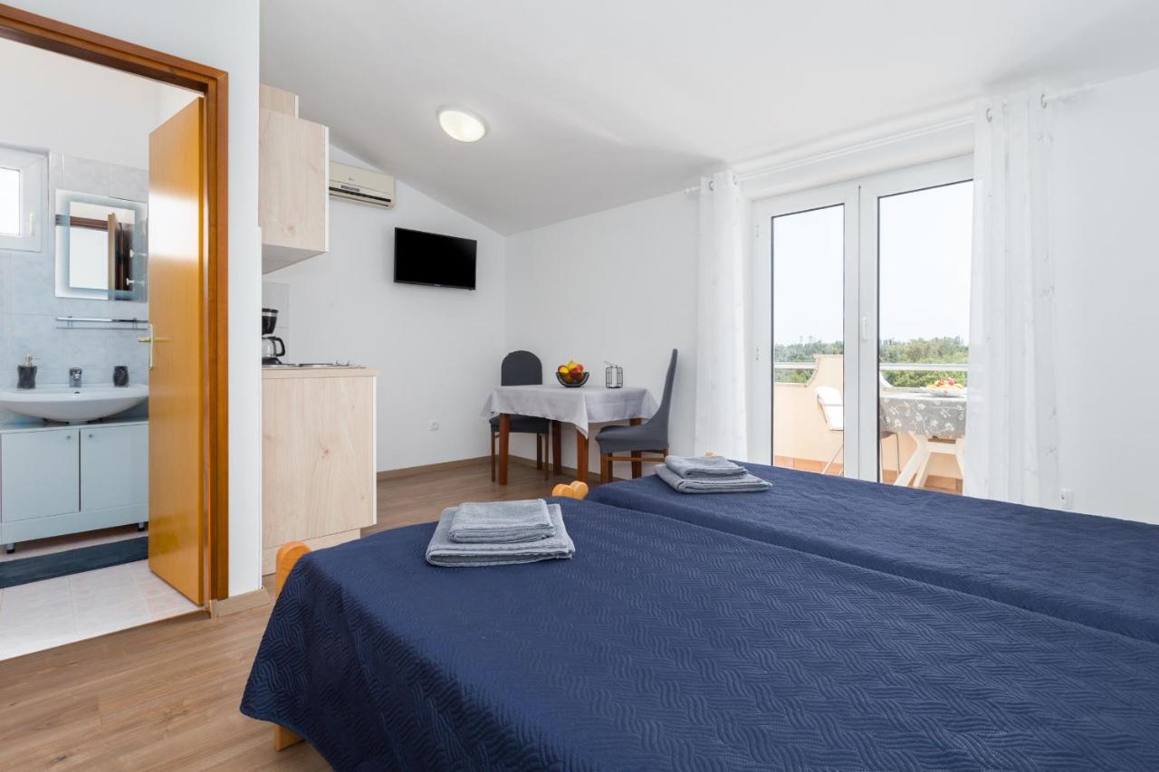 Apartments Emil بولا المظهر الخارجي الصورة