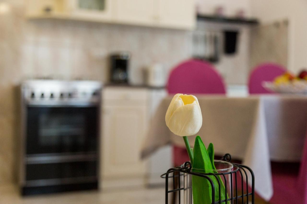 Apartments Emil بولا المظهر الخارجي الصورة
